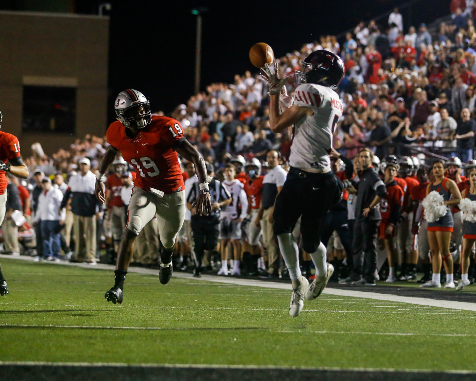 Union Redskins vs Mustang Broncos
